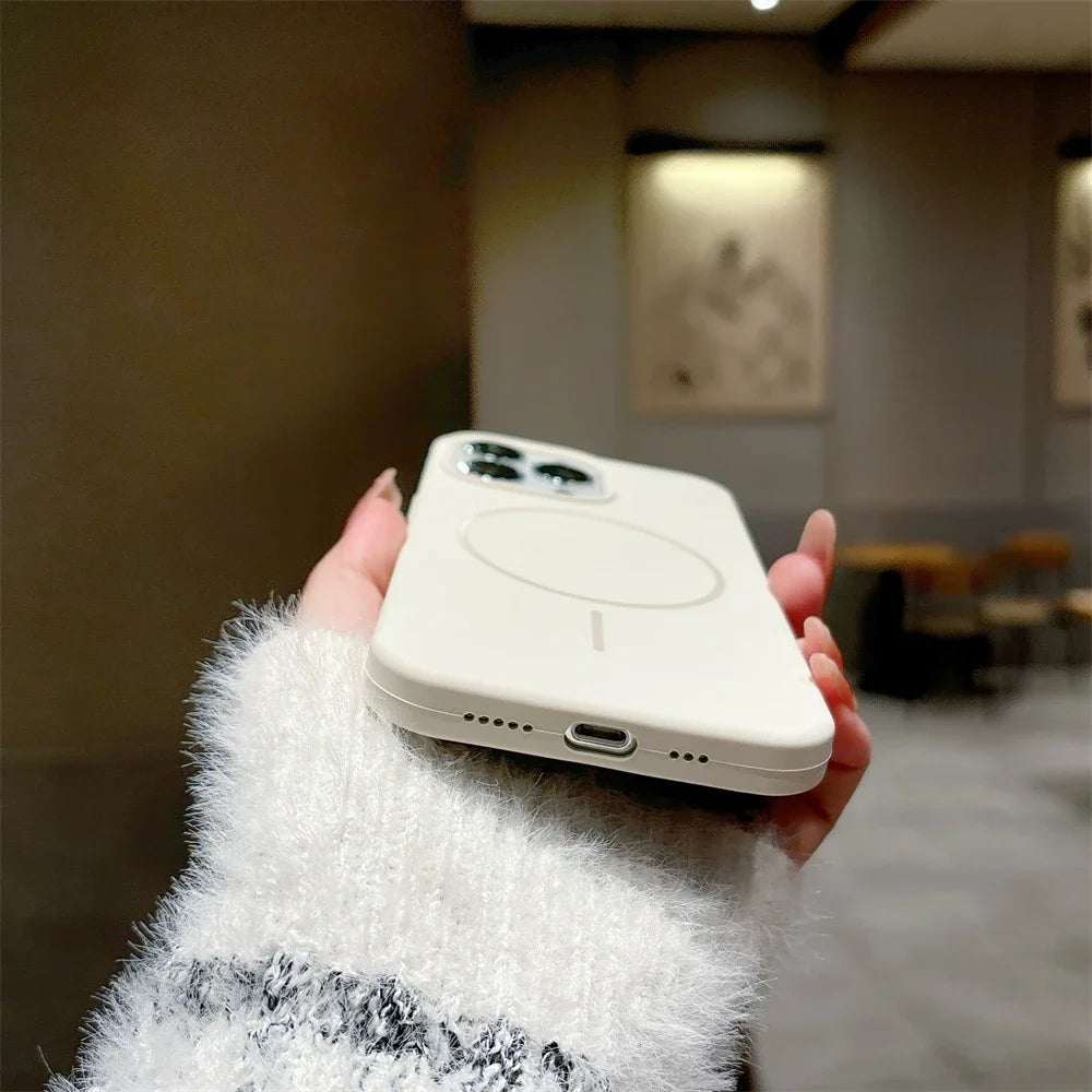 Luxury Skin Feel Original For Magsafe Phone Case For iPhone 17 16 Pro Max 15 14 13 12 Plus Wireless Charger Funda Silicone Cover